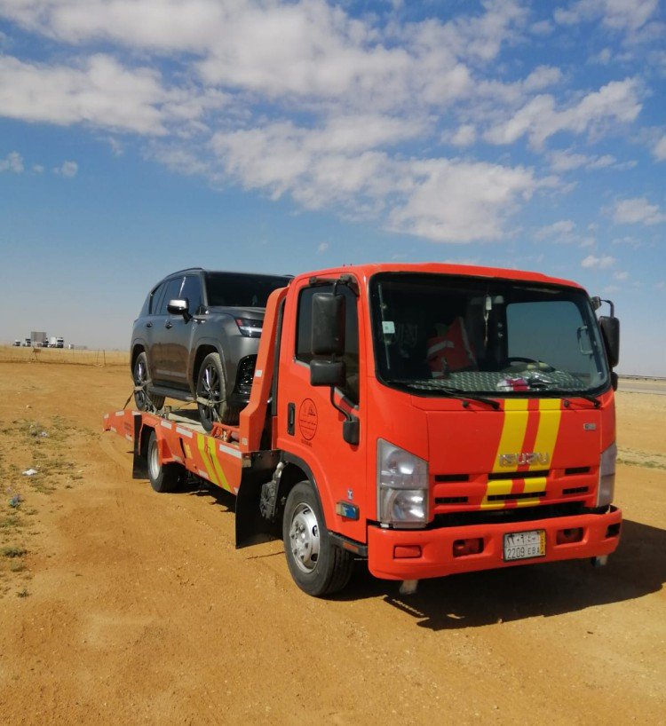 سطحة الجبيل- خدمة سحب ونقل سيارات 24 ساعة landing page1